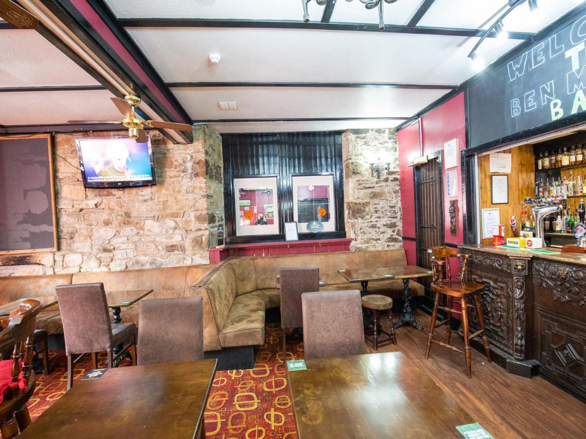 The Ben Mhor Hotel, Bar & Restaurant Grantown-on-Spey エクステリア 写真