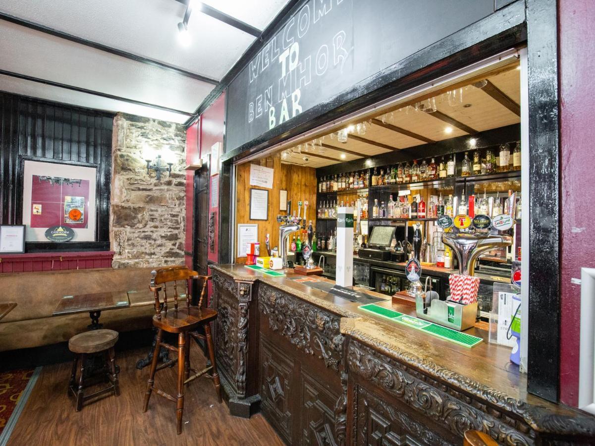 The Ben Mhor Hotel, Bar & Restaurant Grantown-on-Spey エクステリア 写真